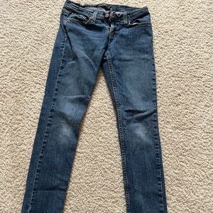 Levi too super low 524